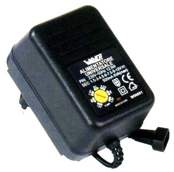ALIMENTATORE UNIVERSALE 3V 12V 600MA
